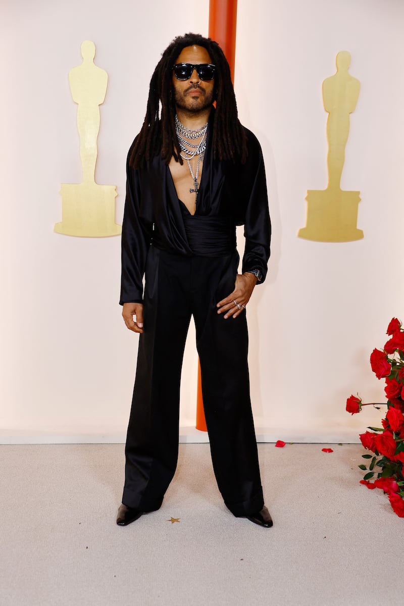 230312-oscars-lenny-kravitz_s7md30