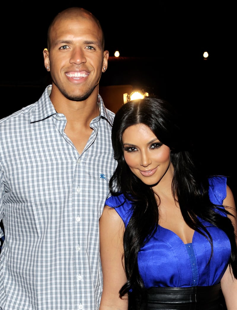 galleries/2011/08/19/kim-kardashian-wedding-exes-reggie-bush-and-miles-austin-photos/miles-austin-kim-kardashian-exes_cb1ofx