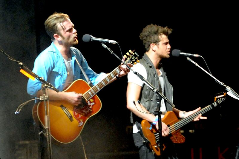 articles/2011/08/02/kings-of-leon-u-s-tour-canceled-amid-breakup-rumors/kings-of-leon-stern_wvlzn6