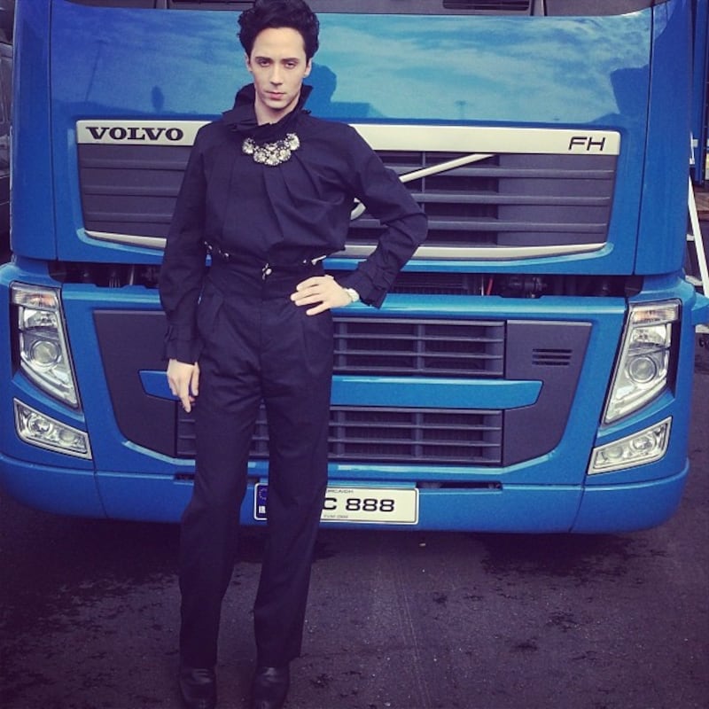 galleries/2014/02/12/suck-it-putin-johnny-weir-s-fabulous-sochi-fashion-photos/140218-johnny-weir-sochi-gallery-update2_fx5e8k