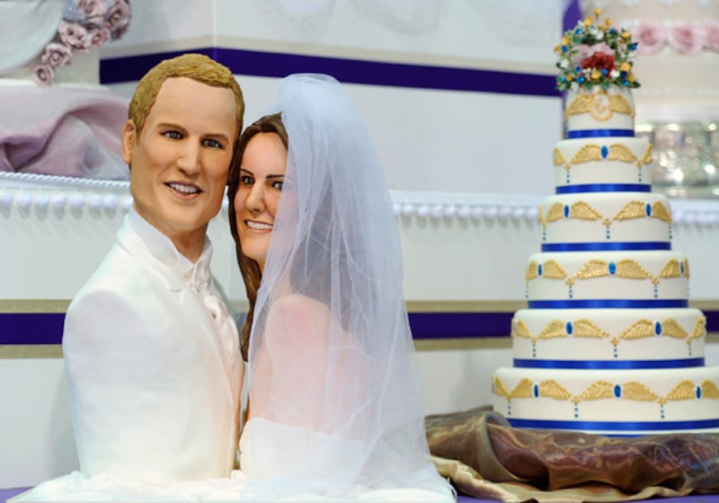 galleries/2011/03/25/royal-wedding-art/royal-wedding-art---cake_vhjmrp