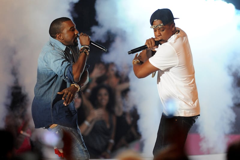 galleries/2011/08/28/2011-vmas/vmas-kanye-jayz_ucslea