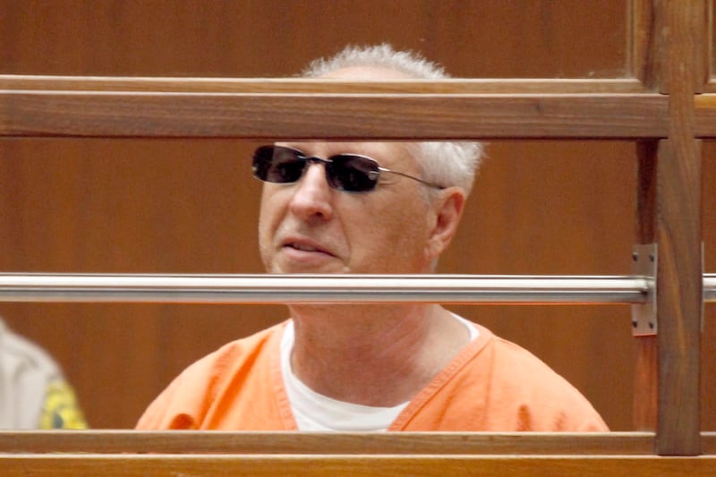 articles/2012/08/14/judge-denies-bail-request-by-anthony-pellicano-former-sleuth-to-the-stars/anthony-pellicano-hearing-pelisek_y0bejz