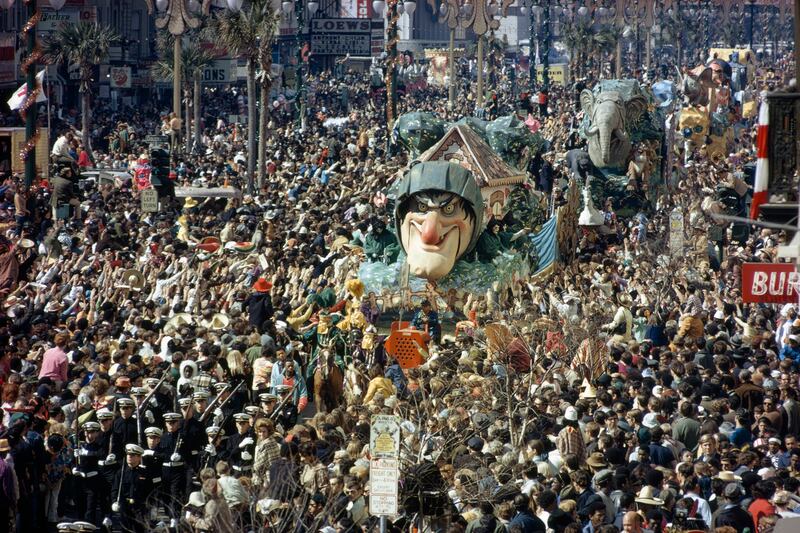 galleries/2014/03/04/vintage-mardi-gras-madness-around-the-world-photos/140303-vintage-mardi-gras10_ewc8iu