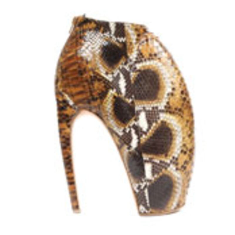 articles/2010/02/04/best-shoes-ever/mcqueen-claw_79860_srdpl0