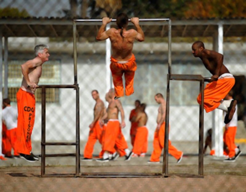 articles/2011/05/27/california-prisons-overcrowded-is-flogging-the-answer/frazier-california-prisons_184084_efllh9