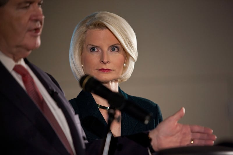 articles/2012/01/10/callista-gingrich-newt-s-silent-sidekick-in-new-hampshire/callista-gingrich-grove_fwfgrj