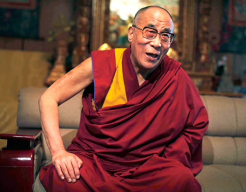 articles/2010/10/24/dalai-lama-on-laughter-and-compassion/dalai-lama-book_134989_h0khft