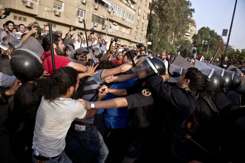 galleries/2013/07/01/anti-morsi-protests-sweep-egypt-photos/130701-egypt-protests-08-GAL_cieeet