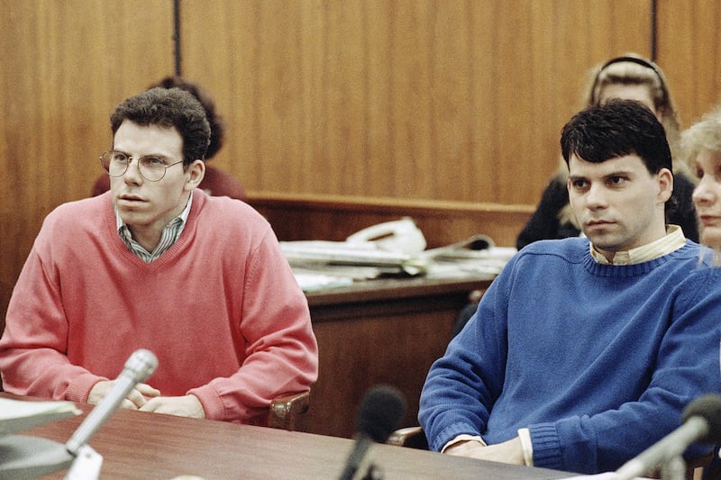 galleries/2011/07/07/famous-trials/menendez-brothers-famous-trials_yvujre