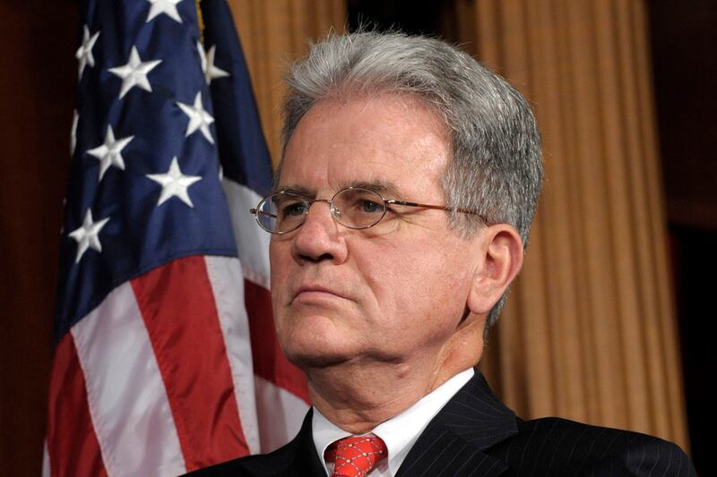 articles/2012/05/03/sen-tom-coburn-talks-romney-norquist-and-taxes/tom-coburn-interview-grove_bahhkd