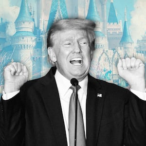 220912-TNA-trump-disney-hero_lxqrng