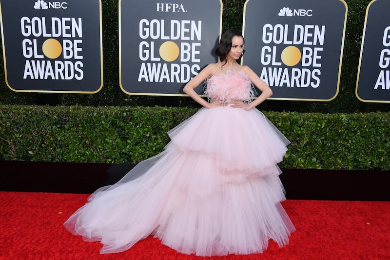 globes-Sofia-Carson_g0gvmv