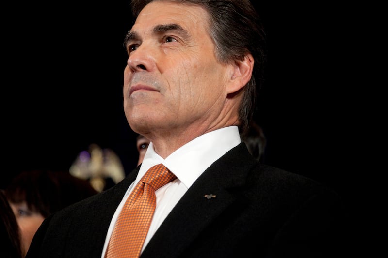 articles/2013/10/22/rick-perry-to-announce-texas-a-m-campus-in-nazareth/rick-perry-openz_pfb42k