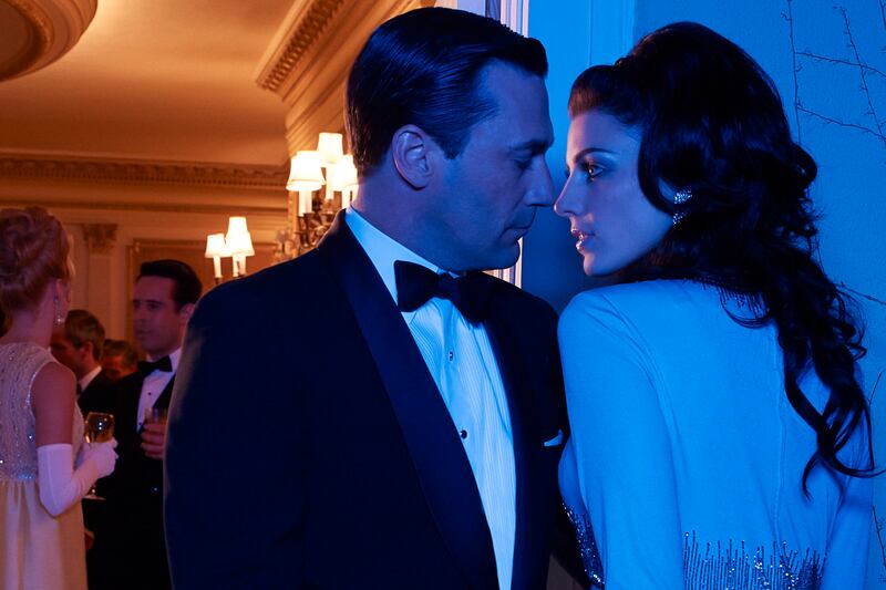 articles/2014/04/13/every-woman-don-draper-s-hooked-up-with-on-mad-men/140411-drapers-women-zimmerman-tease_jdomqk