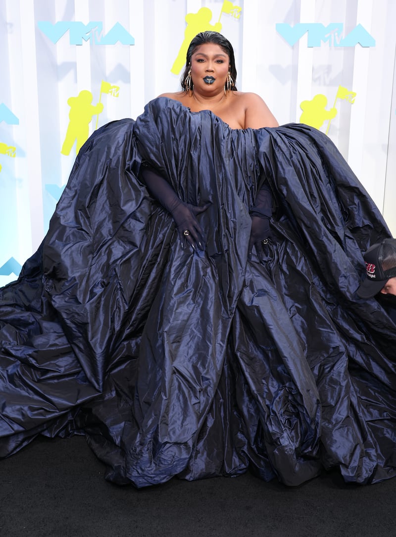 220828-vmas-lizzo_vud4qr