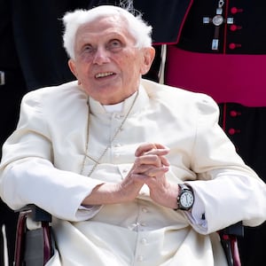 2022-01-21T155606Z_469915467_RC2R3S9FK9HG_RTRMADP_3_POPE-BENEDICT-GERMANY-ABUSE-LEGACY_rfjvwg