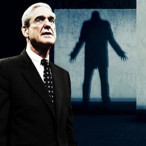 190129-mcQuade-stone-mueller-wikileaks-tease_qfpuis