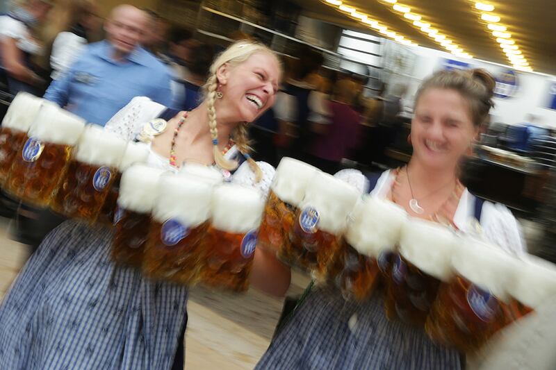 articles/2013/10/05/my-two-day-oktoberfest-bender/131004-ostman-oktoberfest-tease_quluib