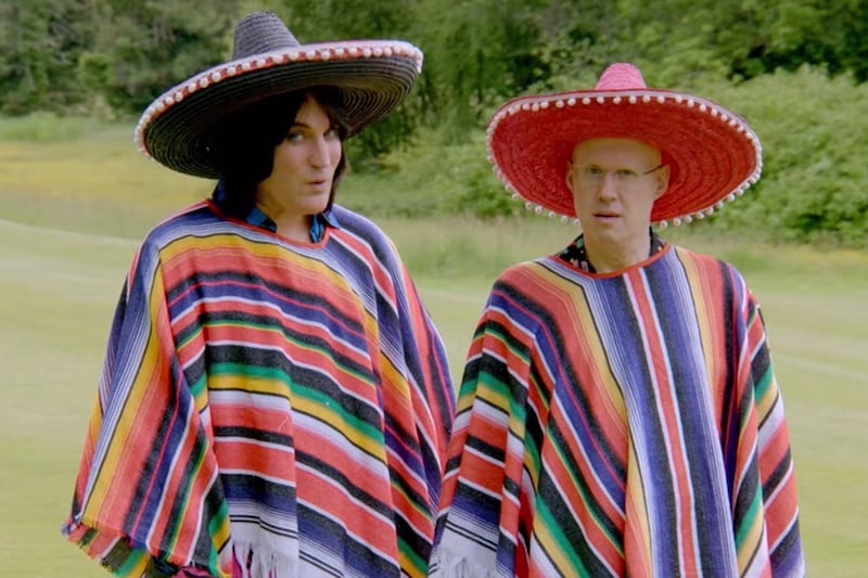 ponchos-sombreros_x5y2oc