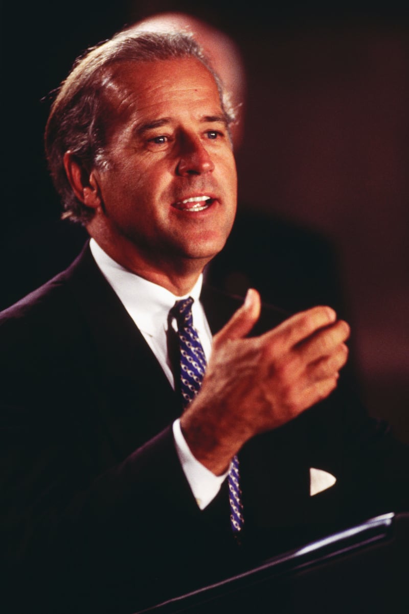 190809-stein-94-weapons-joe-biden-1994-embed_qtqfv0