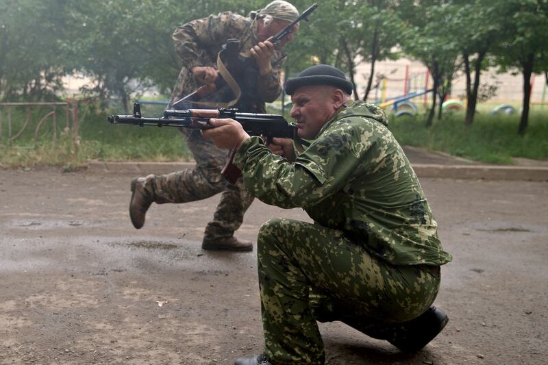 articles/2014/06/04/the-sky-explodes-over-luhansk-and-kiev-blames-the-separatists/140603-nemtsova-ukraine-tease_rq4los