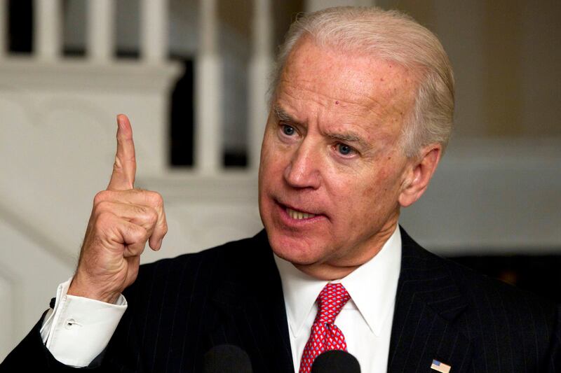 articles/2012/03/07/the-pros-and-cons-of-joe-biden-hitting-the-campaign-trail/sending-joe-biden-out-cottle_pqd2ed