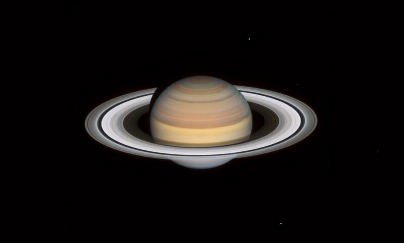 hubble_opal_saturn_awm0wo