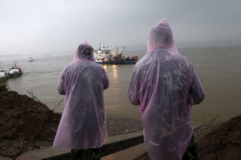 galleries/2015/06/02/disaster-on-the-yangtze-river-photos/150602-china-ferry6_qkaptp