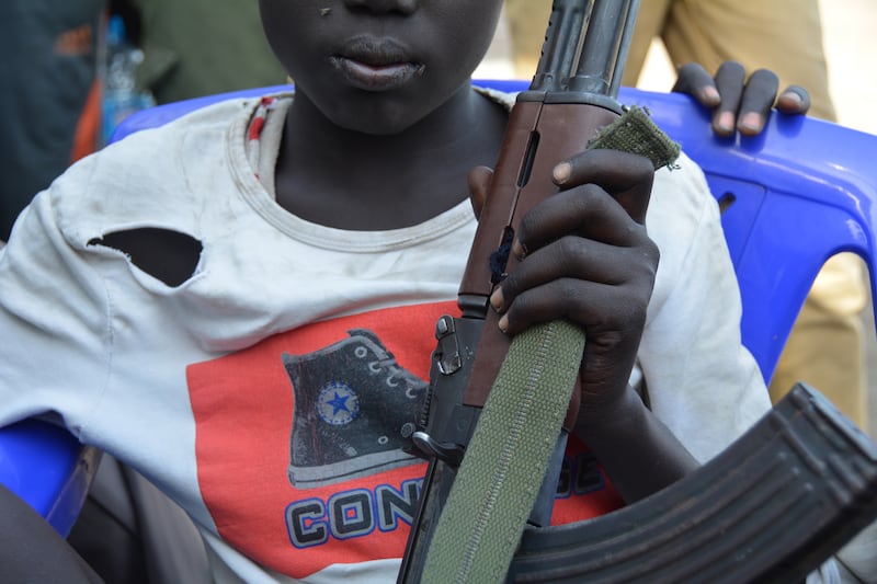 galleries/2015/01/29/south-sudan-s-littlest-soldiers-get-to-be-kids-again/150128-child-soldiers-05_bzkyhq