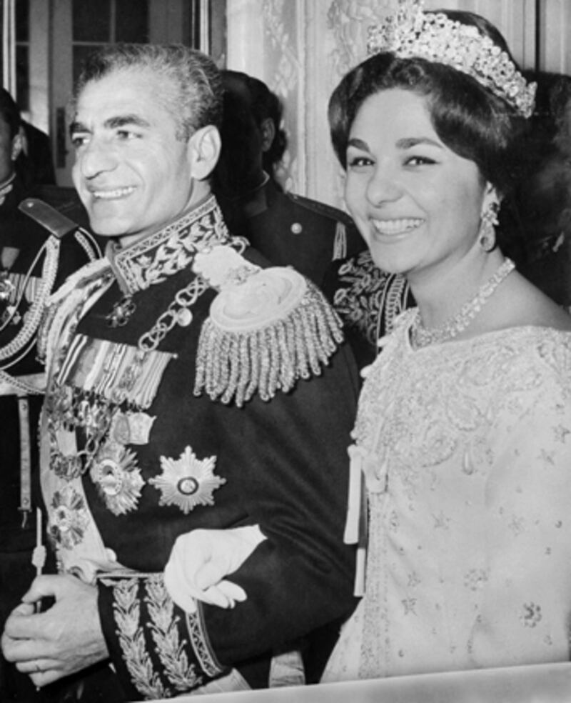 galleries/2009/06/16/farah-pahlavi-iran-s-exiled-queen/farah-pahlavi-8_okygtk