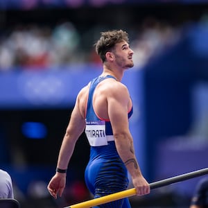 Anthony Ammirati competing in Men's Pole Vaulting during the Paris Olympic Games. 