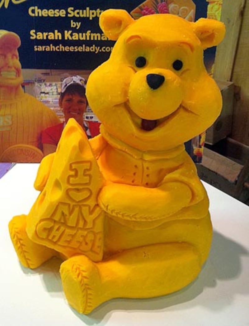 galleries/2011/11/26/cheese-sculptures-kate-middleton-elvis-and-more-photos/winnie-the-pooh-cheese-sculpture-photos_oguens