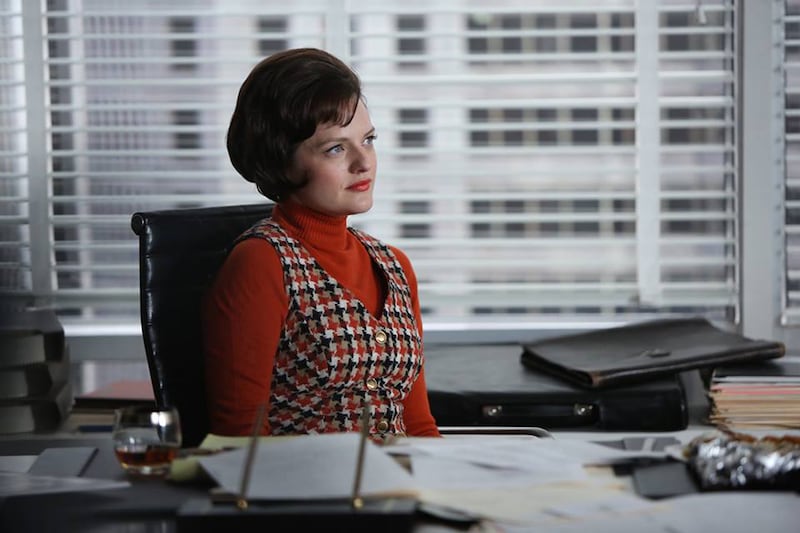 articles/2013/08/26/emmys-2013-elisabeth-moss-on-peggy-s-best-mad-men-moments/130825-mad-men-moss-tease_rt06k8