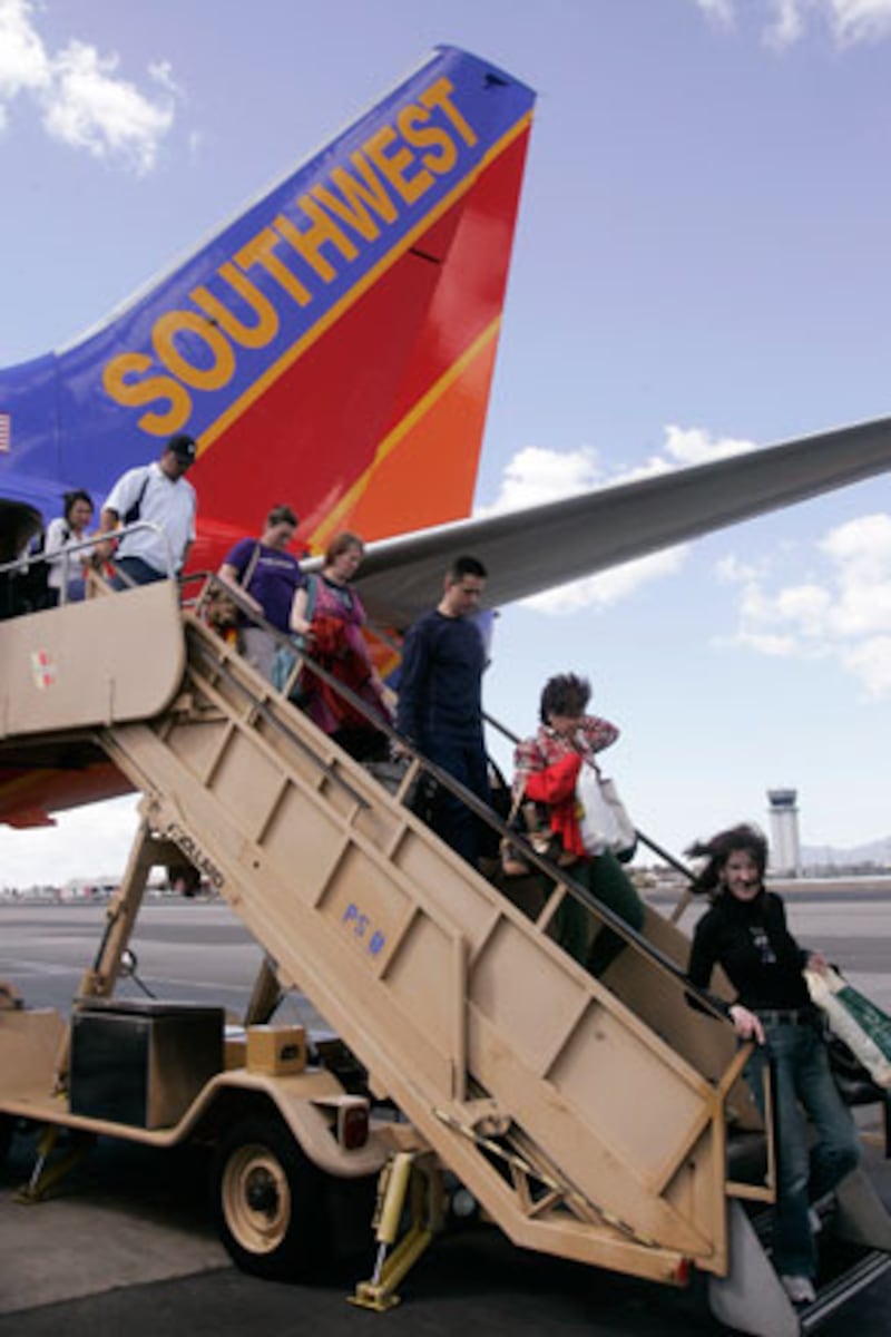 galleries/2010/05/21/airline-safety-from-first-to-worst/airline-safety---southwest_wsqqmw