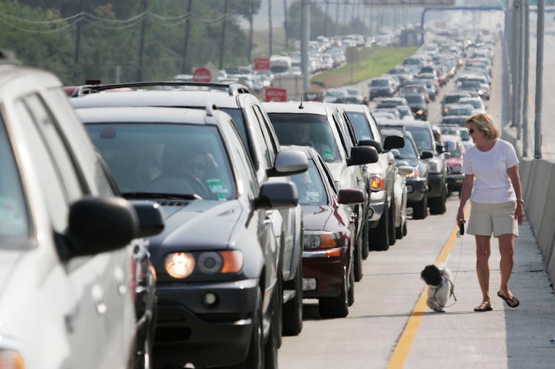 galleries/2014/01/29/five-worst-traffic-jams-photos/worst-traffic-jams-houston-2005_wym25a