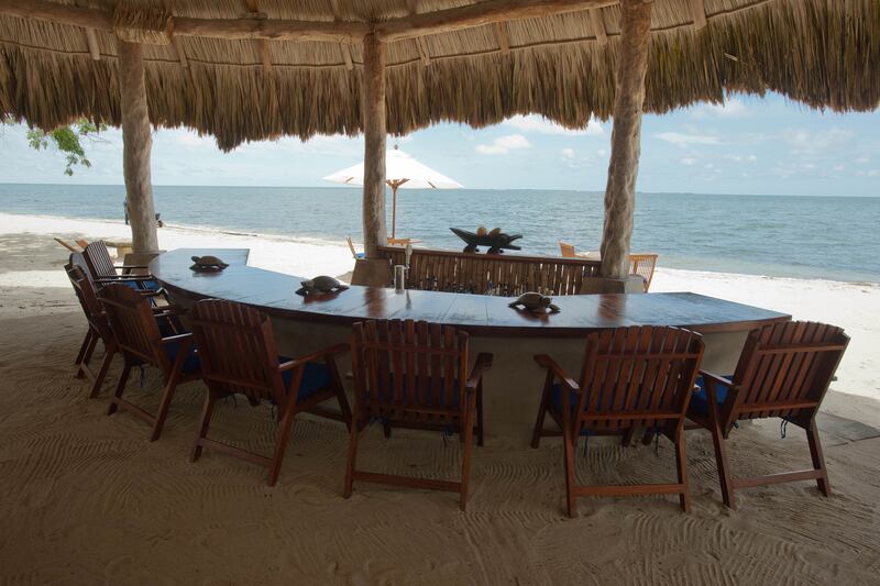 galleries/2013/11/04/eight-rustic-but-luxurious-beach-escapes-photos/rustic-beach-belize_x8crym