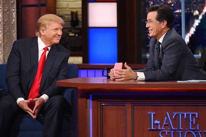 articles/2015/09/23/craven-colbert-apologizes-to-trump/150922-teeman-colbert-trump-tease_kvvxis