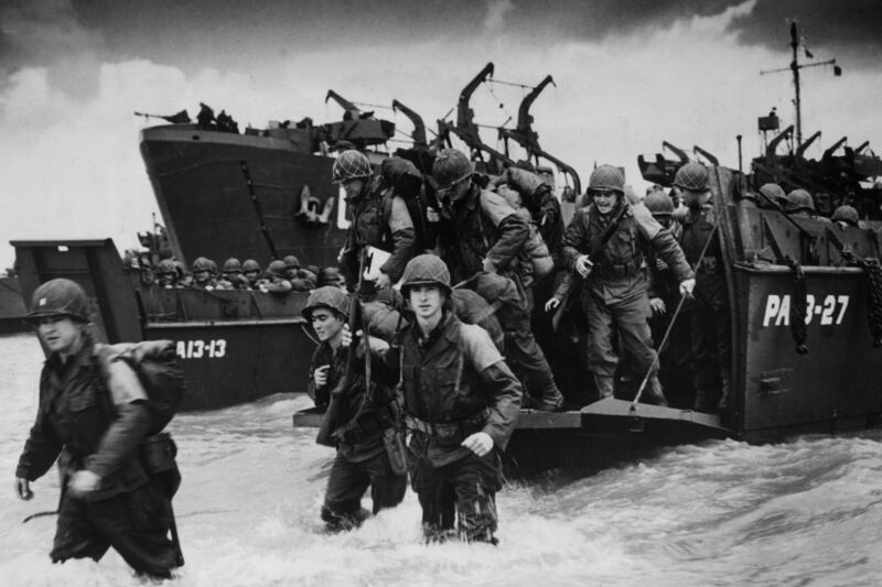 articles/2014/06/05/d-day-historian-craig-symonds-talks-about-history-s-most-amazing-invasion/140604-wortman-dday-tease_f3rgwq