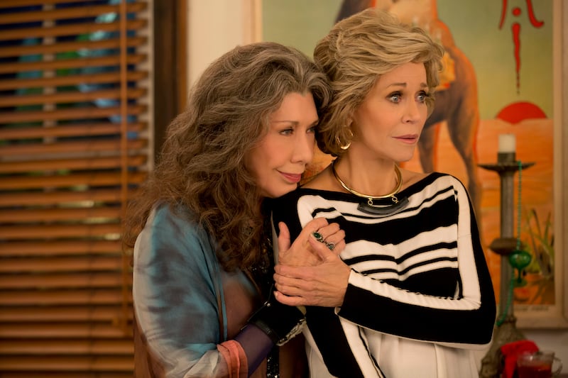 articles/2016/08/29/the-legendary-lily-tomlin-on-grace-and-frankie-and-almost-getting-banned-from-the-emmys/160505-fallon-frankie-grace-tease_mykkrd