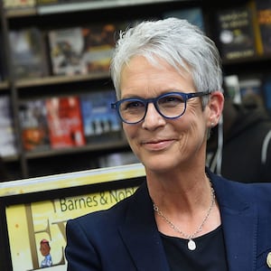 articles/2016/09/25/jamie-lee-curtis-opens-up-about-kicking-drugs-gaming-and-why-she-s-with-hillary-clinton/160924-McElwaine-Jamie-Lee-Curtis-intv-tease2jpg_vpjayl