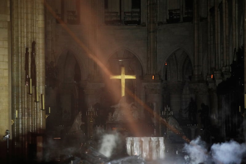 190415-notre-dame-embed-2_mlictc