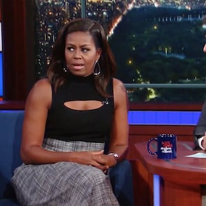 articles/2016/09/21/first-lady-michelle-obama-to-colbert-no-sympathy-for-melania-trump/160920-wilstein-michelle-obama-colbert-tease_catsp4