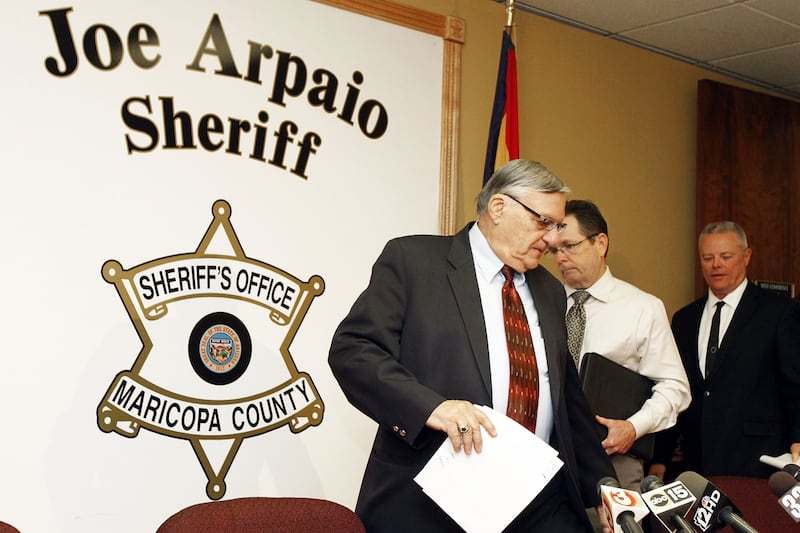 articles/2011/12/14/toughest-sheriff-in-america-battles-to-keep-his-job-in-arizona/sheriff-joe-arpaio-sterling_lanlcr