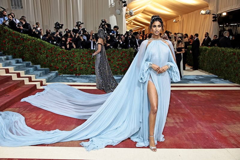 met-gala-Imaan-Hammam_bx5qmw