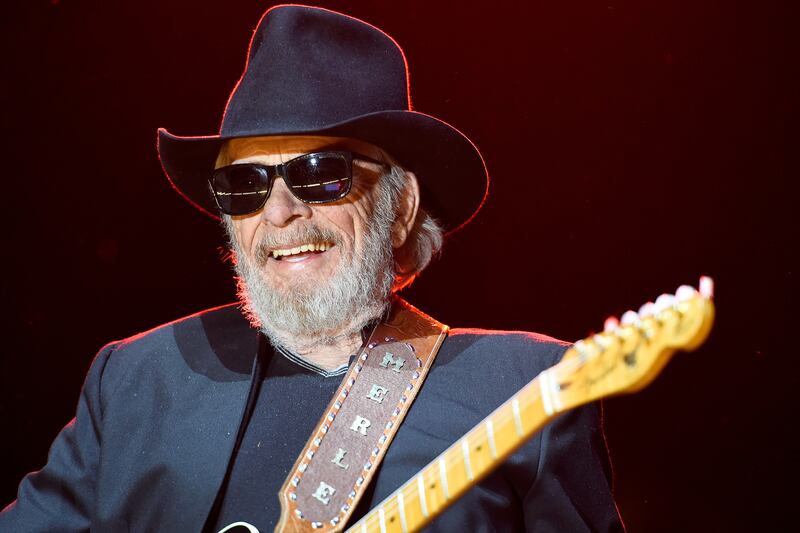 galleries/2016/04/06/merle-haggard-country-legend-dead-at-79/160406-haggard-01_hfgnxw