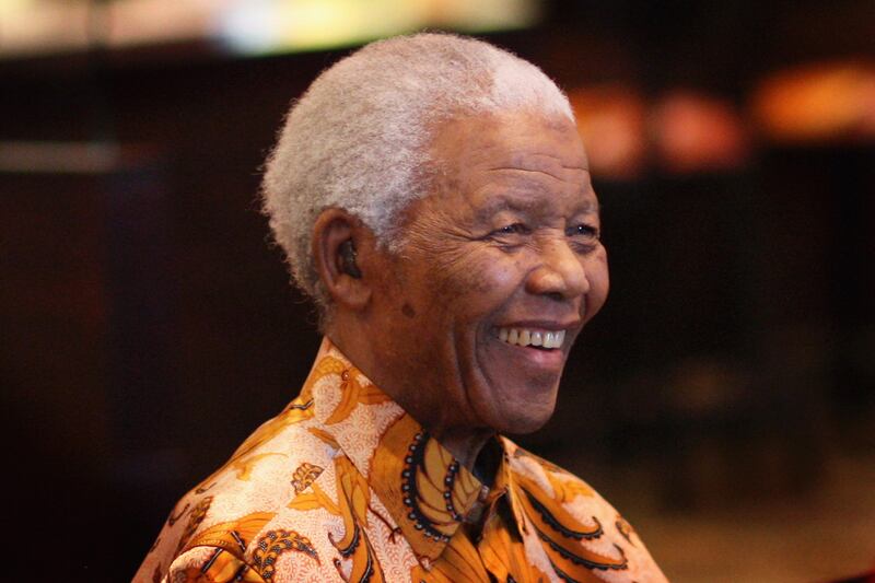 articles/2012/02/27/nelson-mandela-recovering-in-south-africa-after-brief-hospital-scare/nelson-mandela-smith_xvjivo