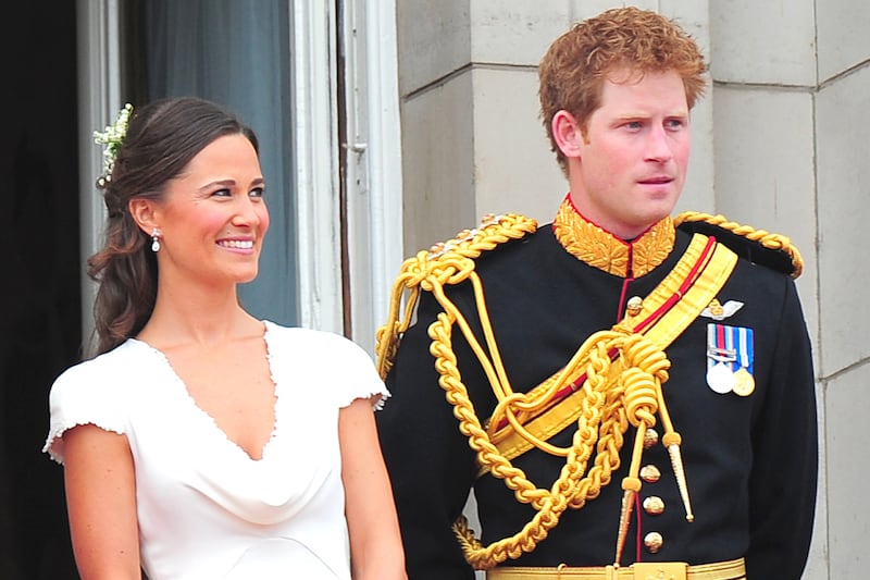 articles/2011/11/11/does-prince-harry-have-a-shot-with-newly-single-pippa-middleton/pippa-harry-sykes-tease_kb51gk