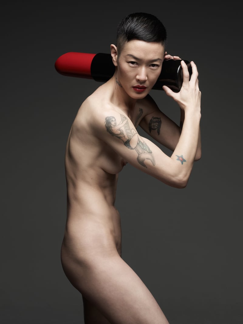 galleries/2013/09/14/a-queer-history-of-fashion/queer-fashion-shimizu-markselliger_pdd8zc