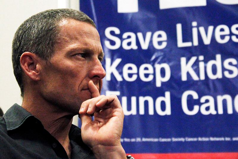 galleries/2012/02/27/lance-armstrong-controversies-doping-livestrong-and-the-ladies-photos/lance-armstrong-may-gallery-update_lwckbp